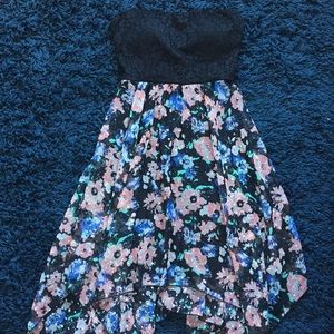 Almost Famous Floral Flowy Dress